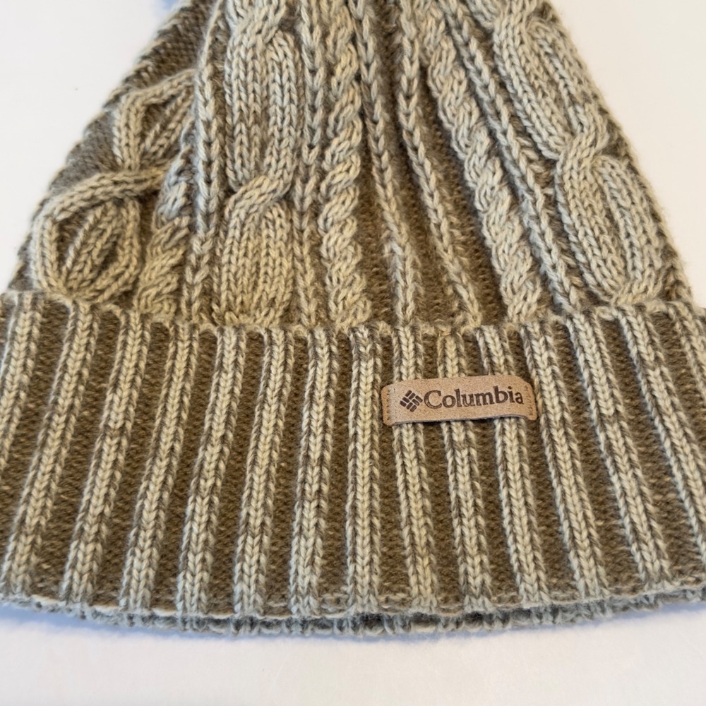 Columbia Women's Cable Knit Beanie Hat Tan Beige Pom Fleece Lined OS - Picture 2 of 5